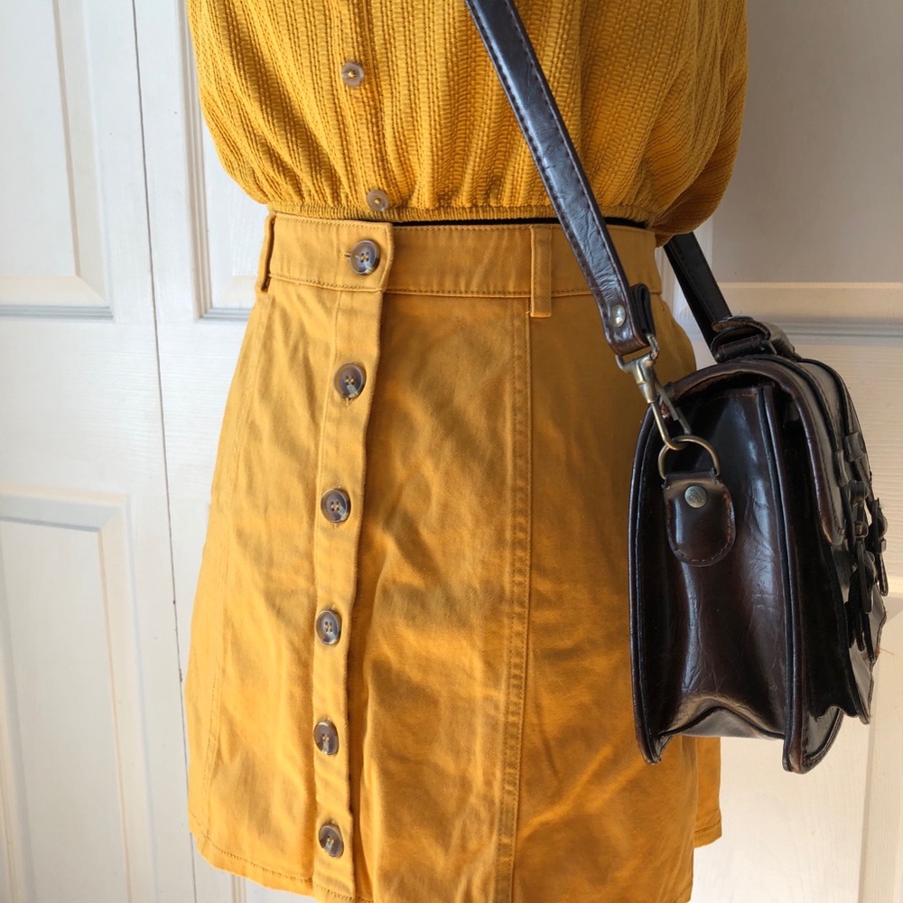 Button Up Skirt 🌻